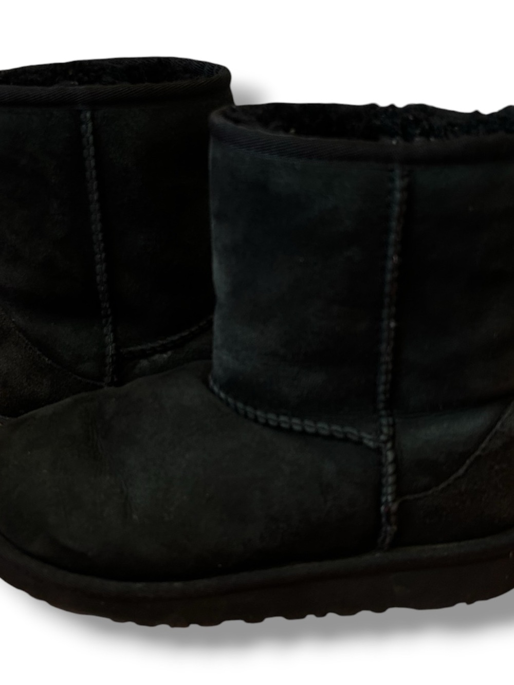 UGG Australia Girls Black Boots Size 3Y (FAIR CONDITION) - Picture 9 of 13